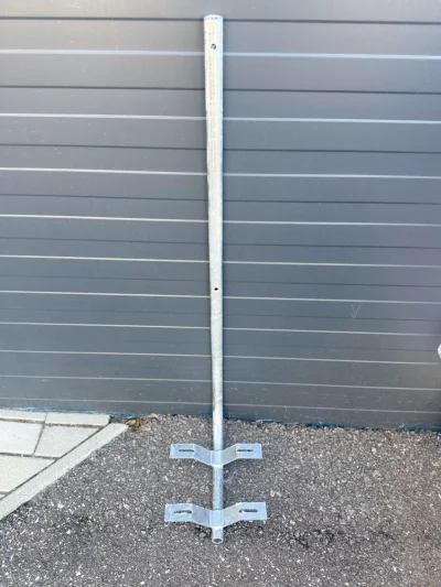 Tetőjárda- és lépcső korlátoszlop 3/4" (tetőjárdára szerelhető)